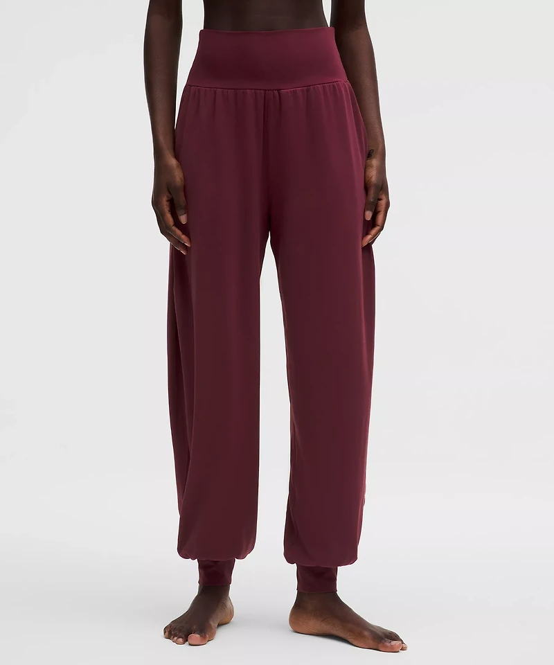 Rulu Drapey Oversized High-Rise Yoga Jogger
