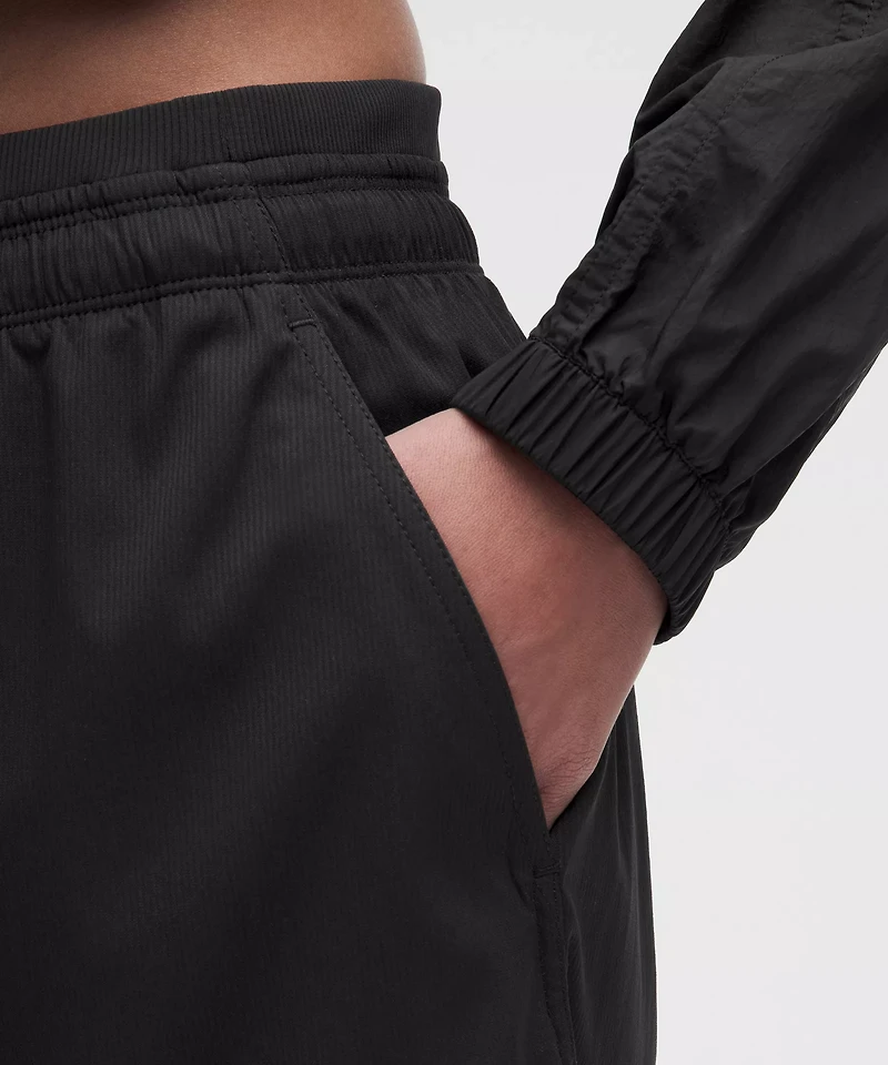 Dance Studio Evolve Low-Rise Oversized Pant *Short