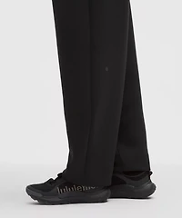 Sleek Spacer Barrel-Leg Pant