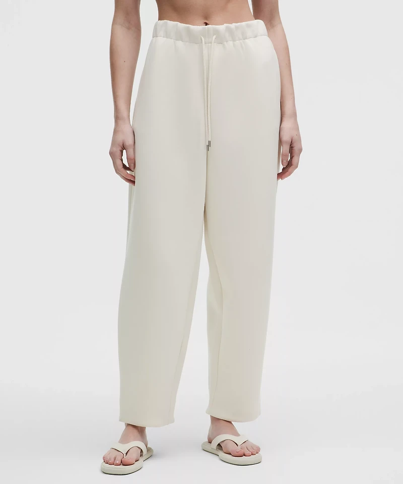 Sleek Spacer Barrel-Leg Pant