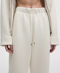 Sleek Spacer Barrel-Leg Pant