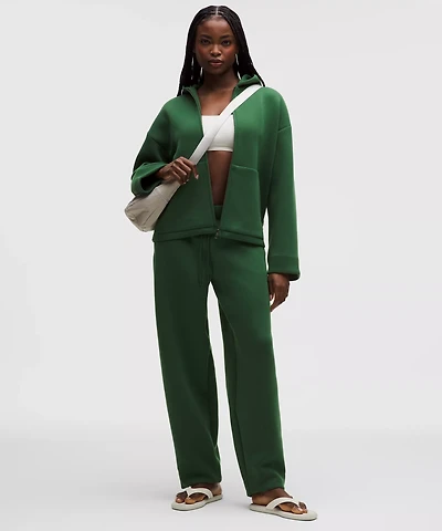 Sleek Spacer Barrel-Leg Pant