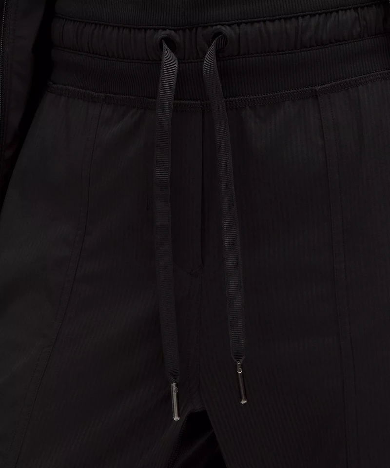 Dance Studio Mid-Rise Cropped Pant | Women's Capris