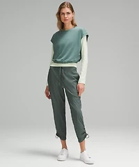 Dance Studio Mid-Rise Cropped Pant | Women's Capris