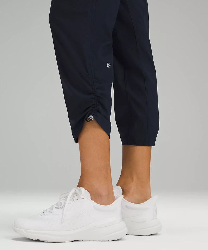 Dance Studio Mid-Rise Cropped Pant | Women's Capris