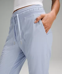 Dance Studio Mid-Rise Cropped Pant | Women's Capris