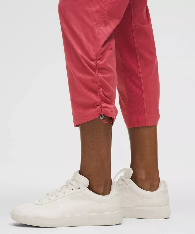 Dance Studio Mid-Rise Cropped Pant | Women's Capris