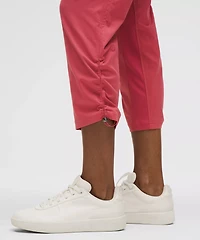 Dance Studio Mid-Rise Cropped Pant | Women's Capris