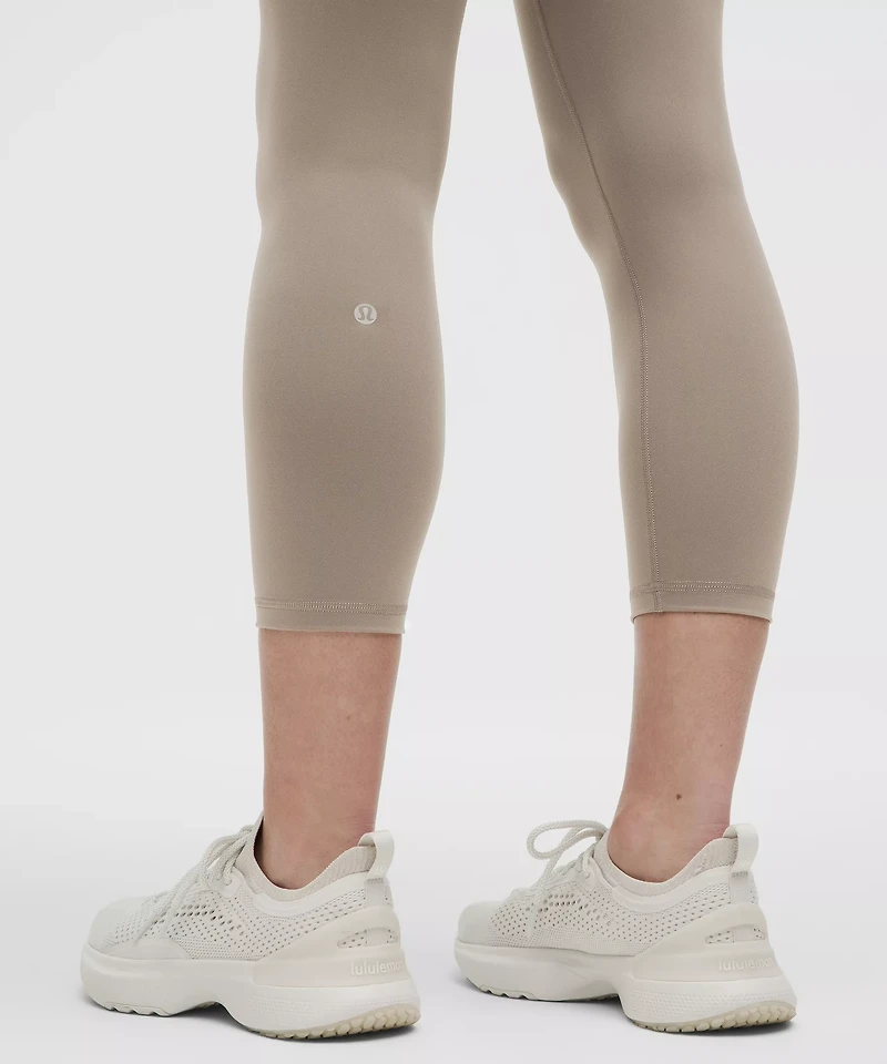 Wunder Train High-Rise Crop with Pockets 23"