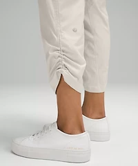 Dance Studio Mid-Rise Cropped Pant | Women's Capris