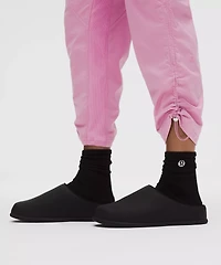 Dance Studio Mid-Rise Cropped Pant | Women's Capris