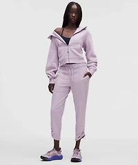 Dance Studio Mid-Rise Cropped Pant