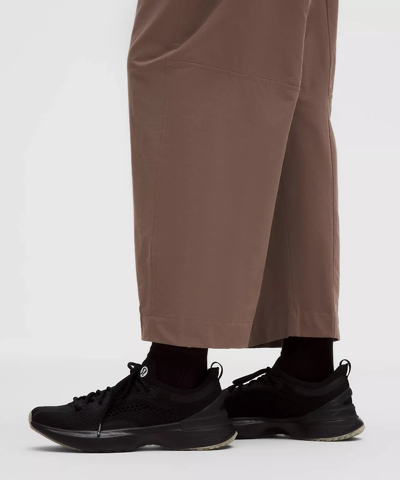 Lightweight Mid-Rise Barrel-Leg Cropped Pant | Women's Capris