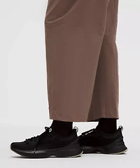 Lightweight Mid-Rise Barrel-Leg Cropped Pant | Women's Capris