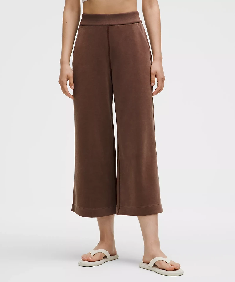 Softstreme High-Rise Wide-Leg Cropped Pant | Women's Pants
