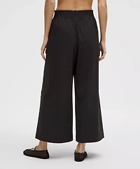 Stretch Woven Ruffle-Waist Wide-Leg Cropped Pant | Women's Capris