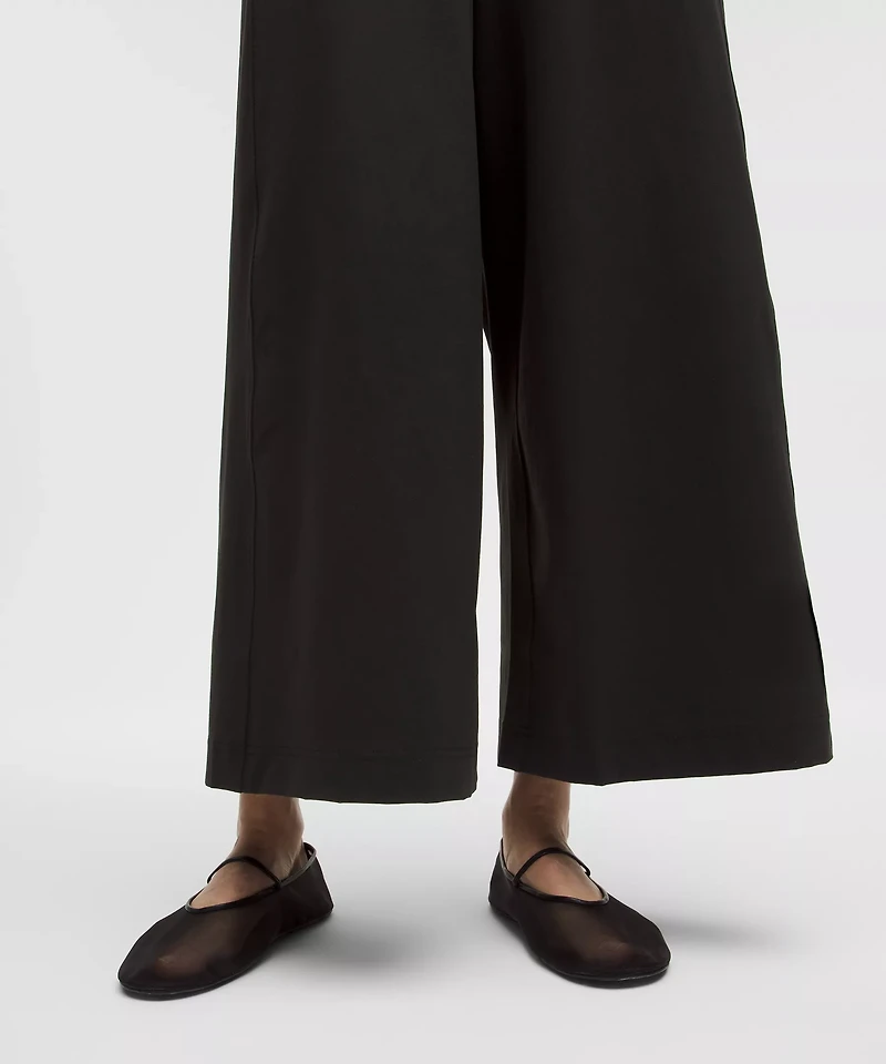 Stretch Woven Ruffle-Waist Wide-Leg Cropped Pant | Women's Capris