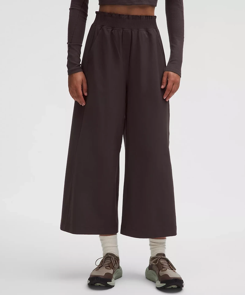 Stretch Woven Ruffle-Waist Wide-Leg Cropped Pant | Women's Capris