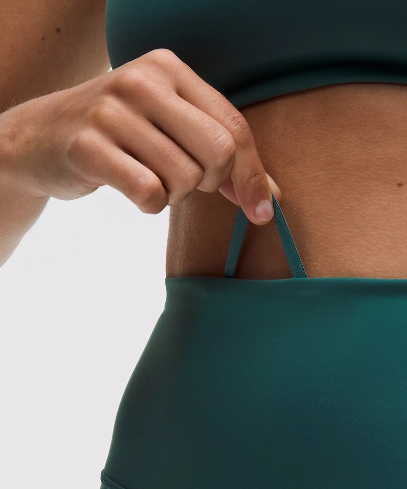 Wunder Train High-Rise Short 6"