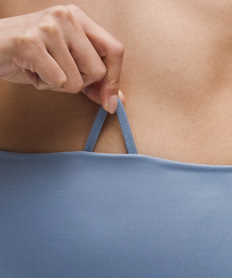 Wunder Train High-Rise Short 4"