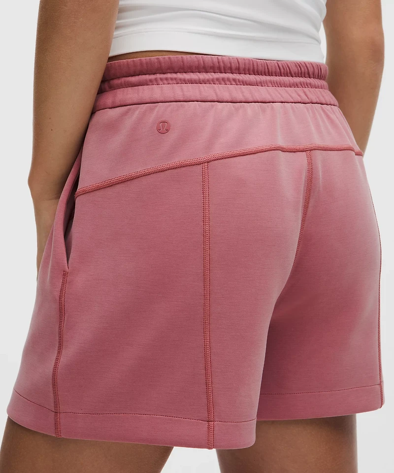 Softstreme High-Rise Short 4"