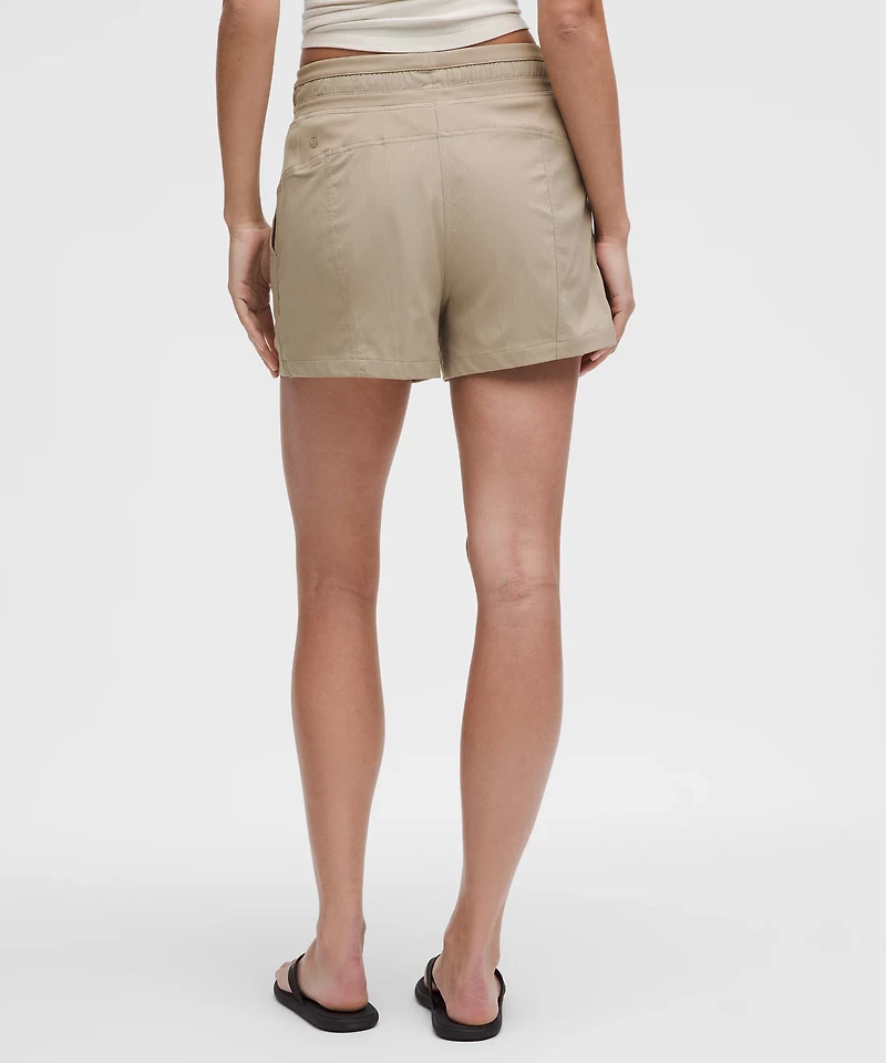 Dance Studio High-Rise Short 3.5"