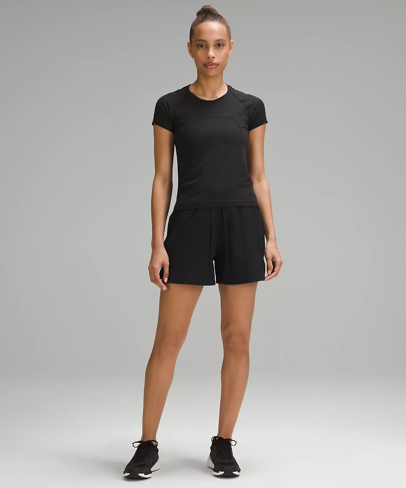 License to Train High-Rise Short 4" | Women's Shorts