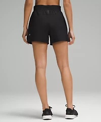License to Train High-Rise Short 4" | Women's Shorts