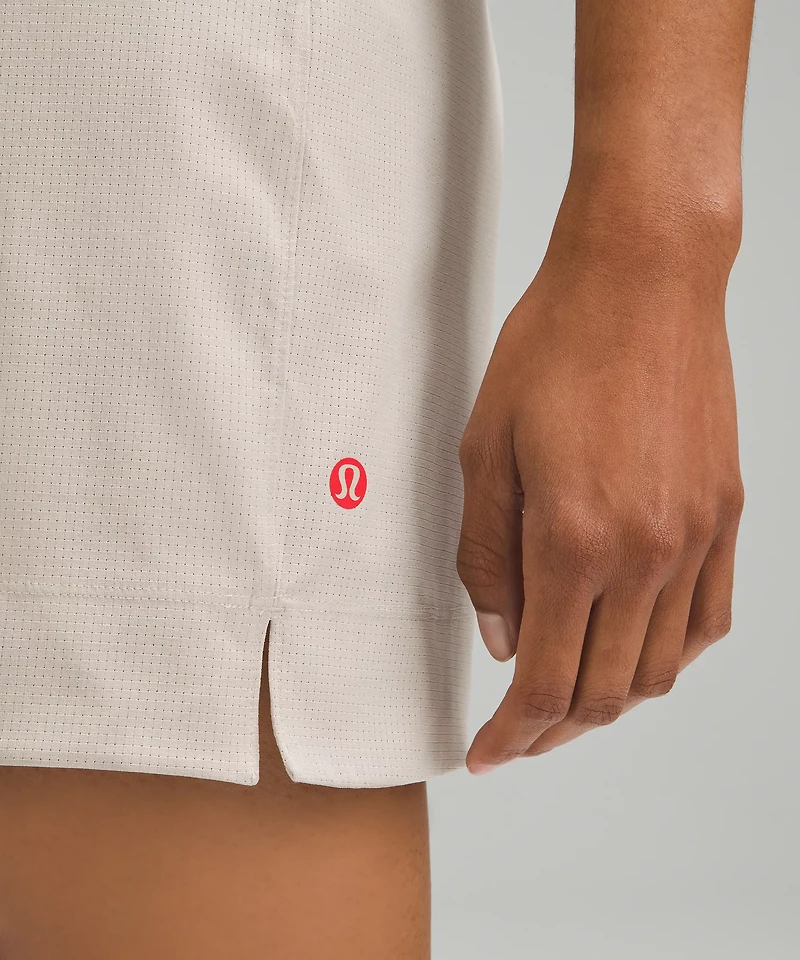 Team Canada WovenAir High-Rise Short 6" *COC Logo