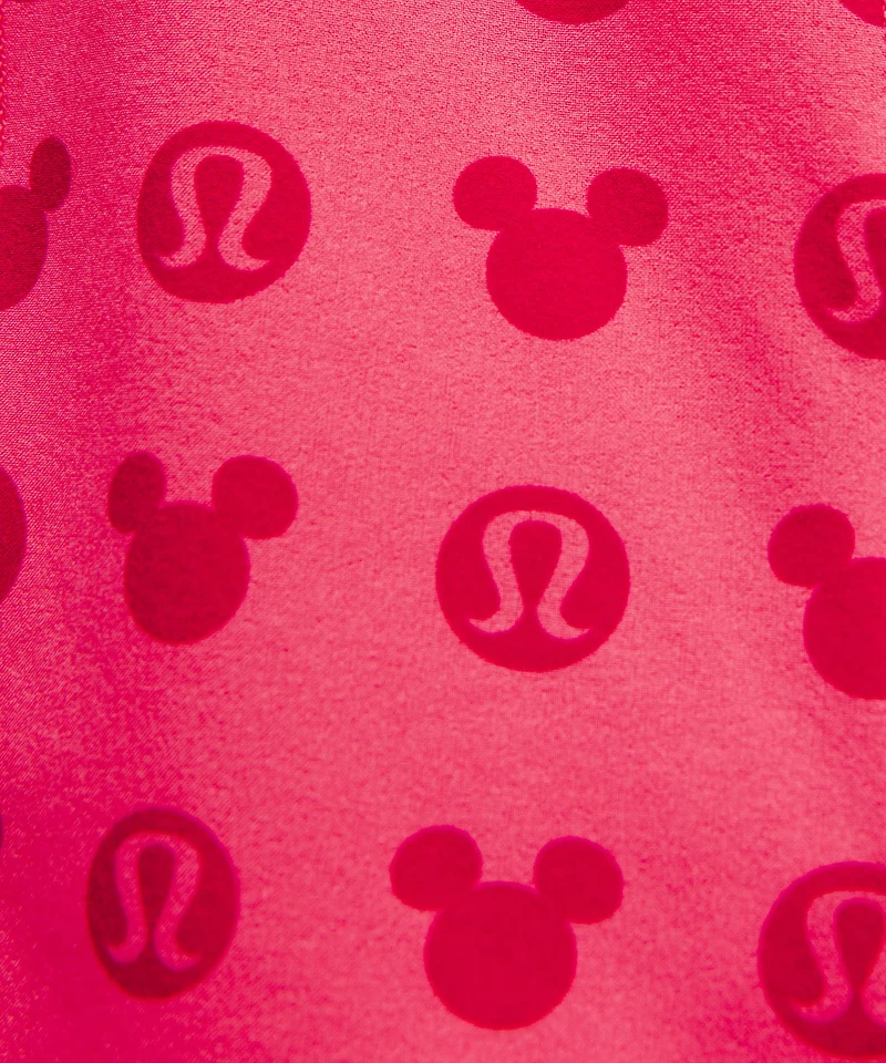 Disney x lululemon *Hotty Hot High-Rise Short 4"