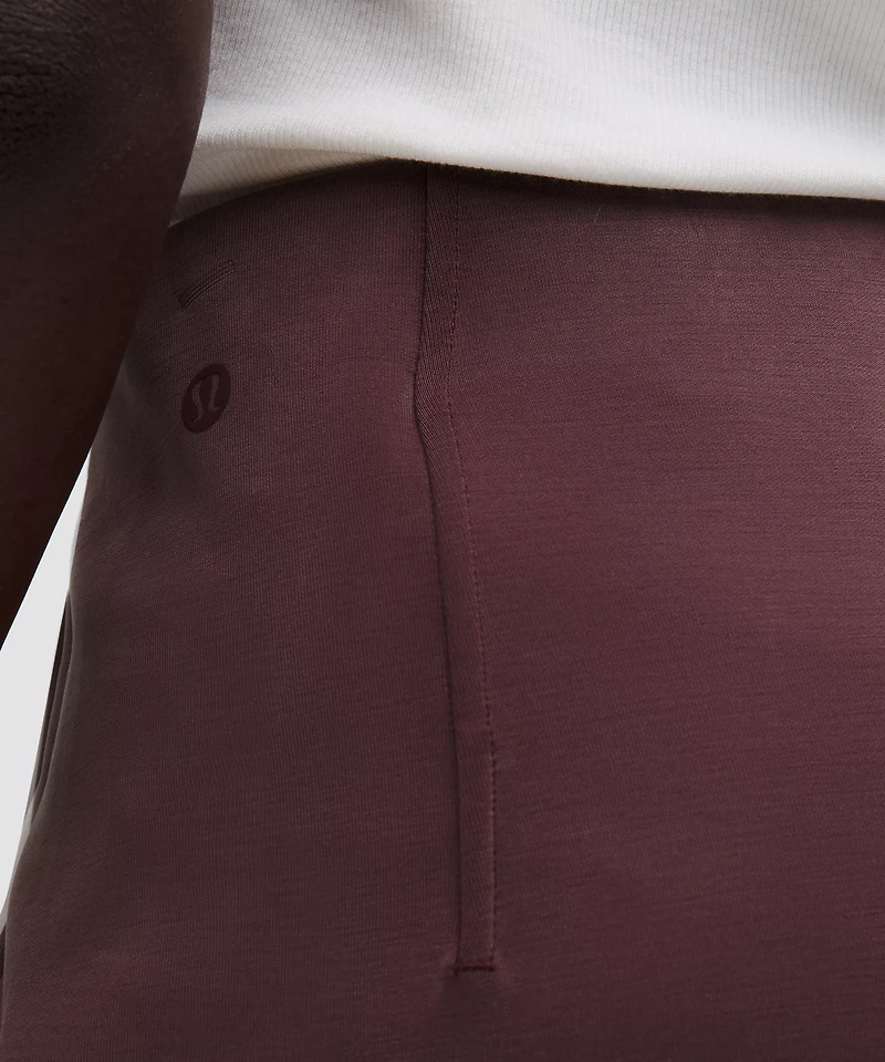 Softstreme Kick-Flare Mid-Rise Short 4"