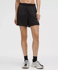 Double-Layered Mesh Mid-Rise Short 5" | Women's Shorts