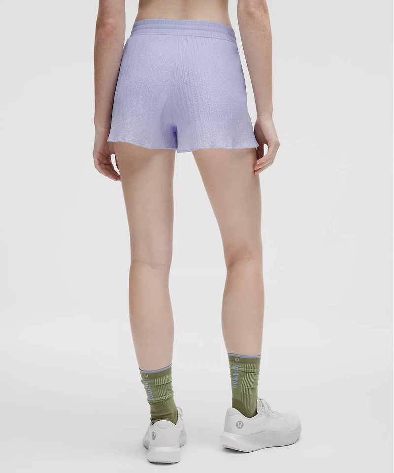 Negative Split Textured Run Short 2.5" | Women's Shorts