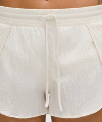 Negative Split Textured Run Short 2.5" | Women's Shorts
