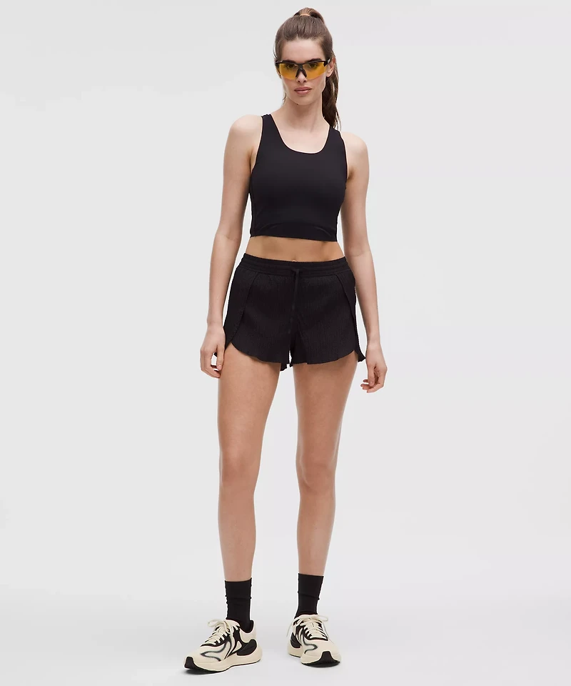 Negative Split Textured Run Short 2.5" | Women's Shorts