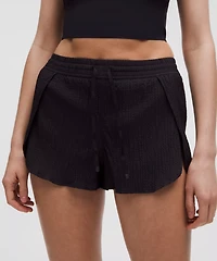 Negative Split Textured Run Short 2.5" | Women's Shorts