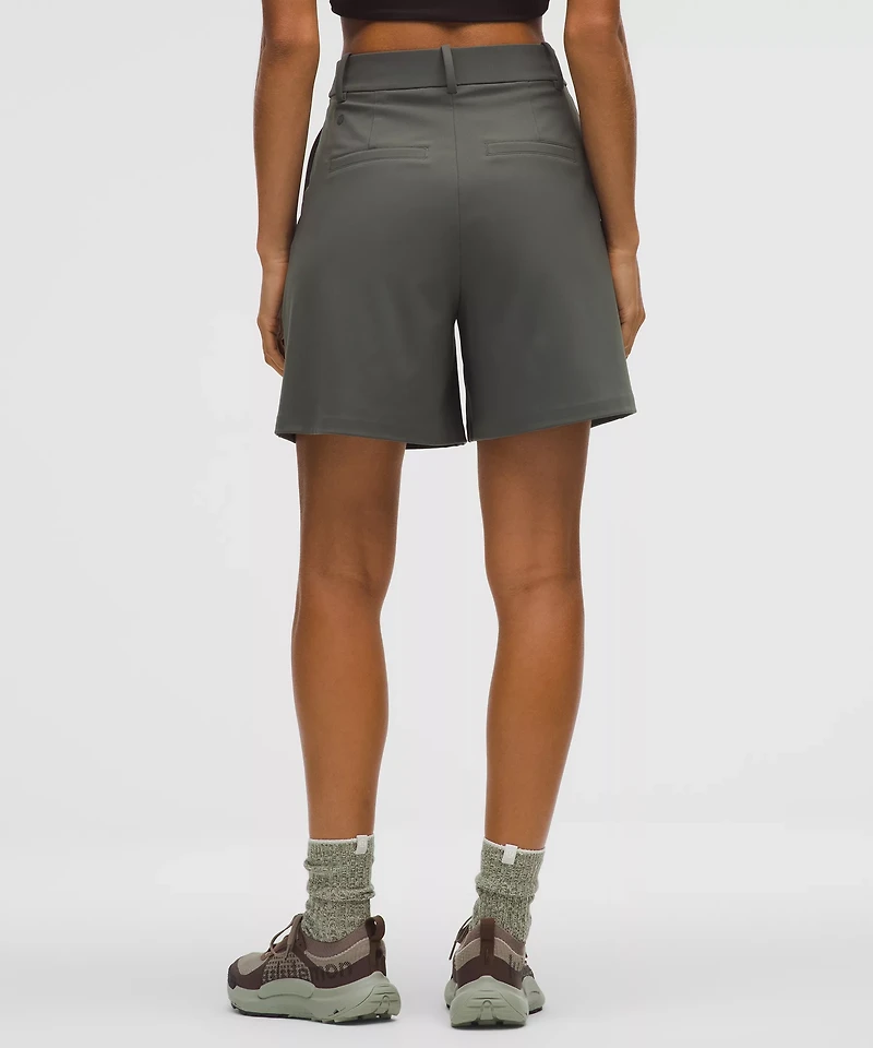 Daydrift Pleated High-Rise Short 7"