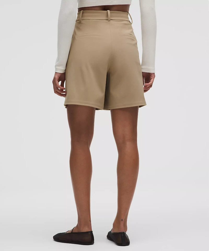 Daydrift Pleated High-Rise Short 7"