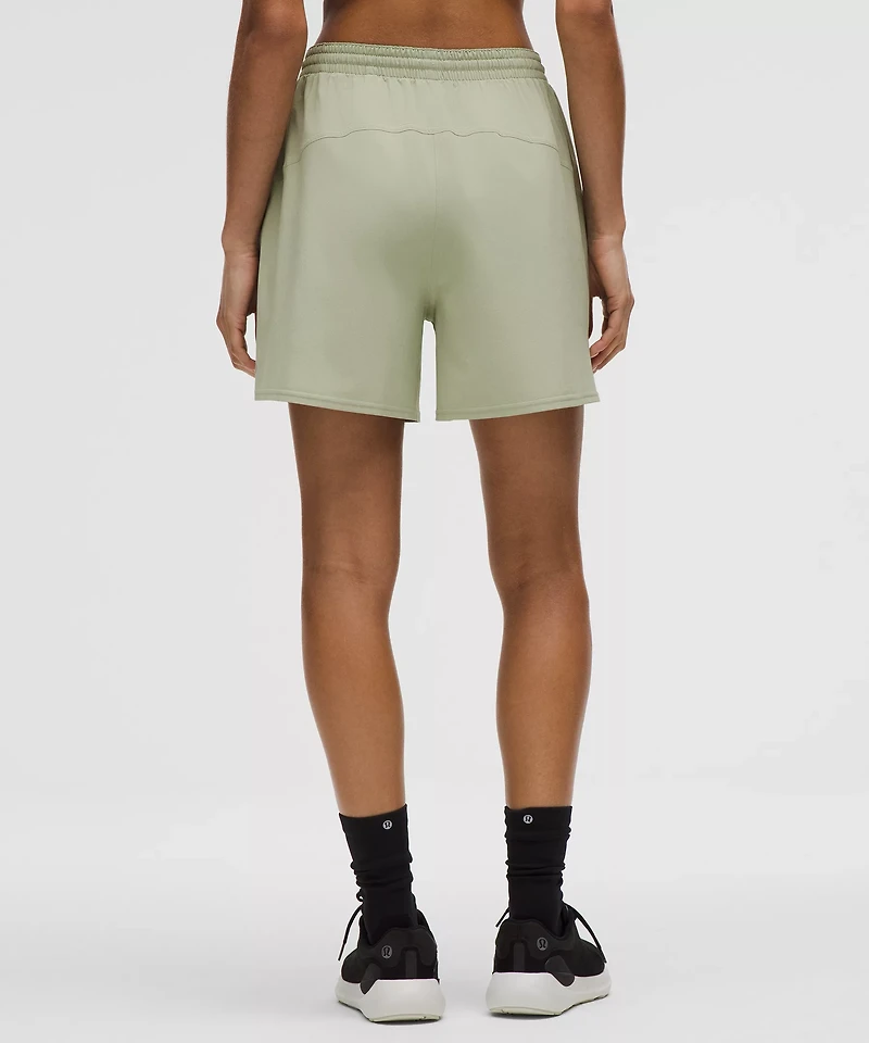 Pace Rival High-Rise Short 5"