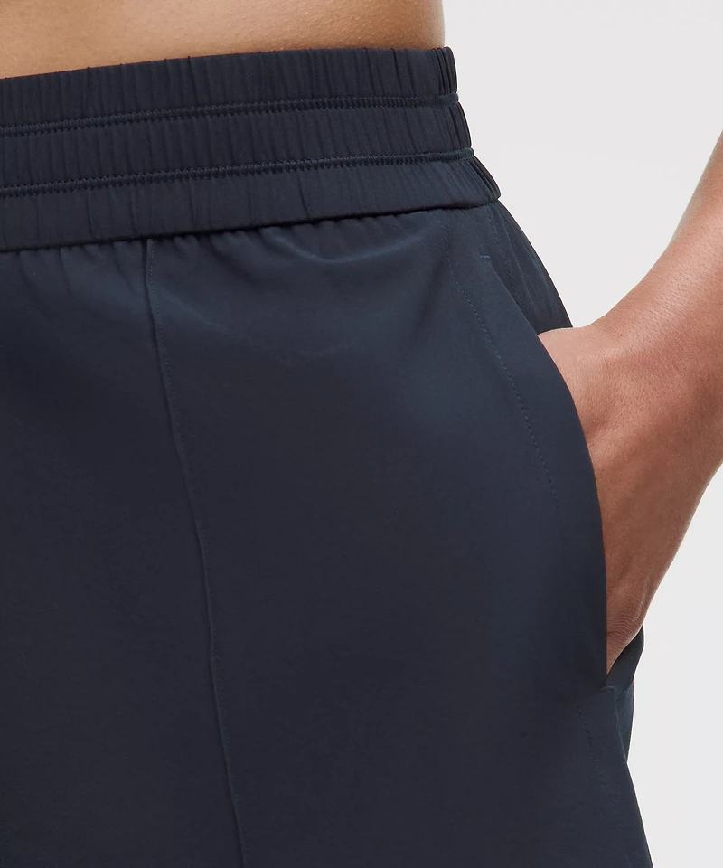 Breezily Mid-Rise Short 6"