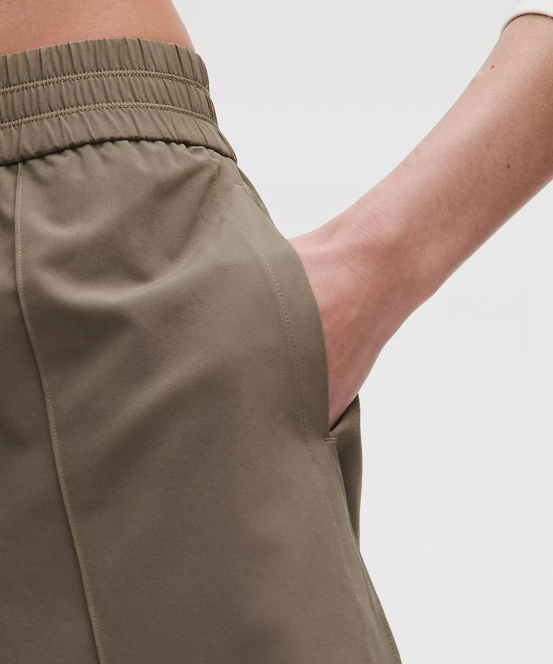 Breezily Mid-Rise Short 6"