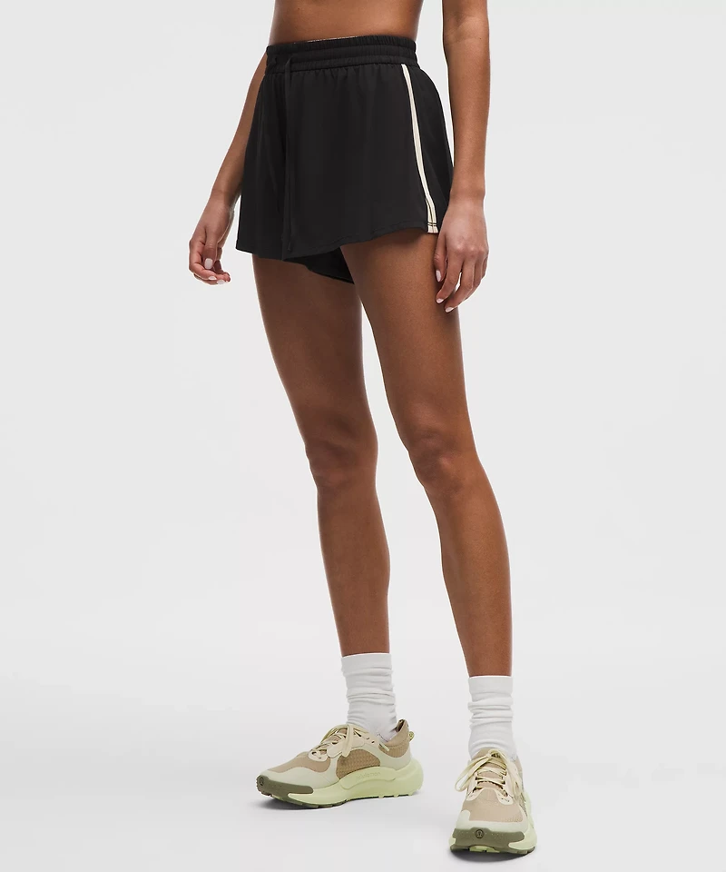 Swift Relaxed High-Rise Running Short 2.5"