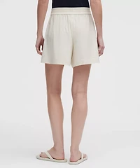 Breezily Mid-Rise Short 6"