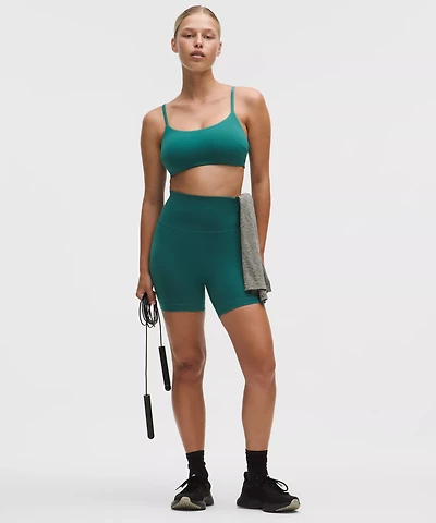 Wunder Train No Line High-Rise Short 6"