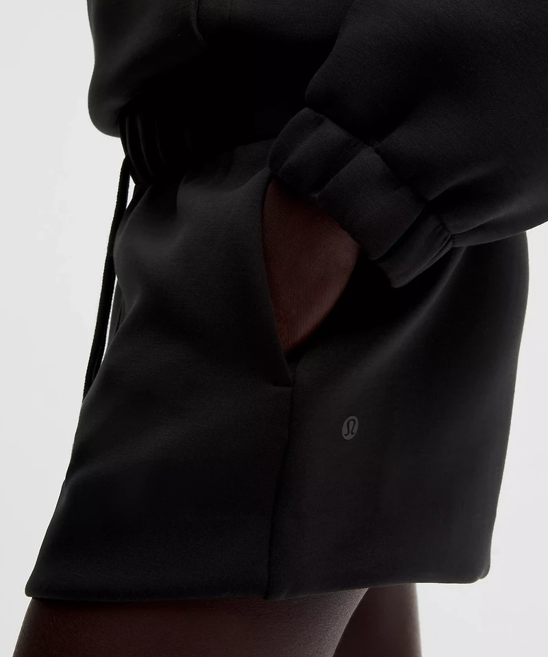 Sleek Spacer Mid-Rise Short 3.5"