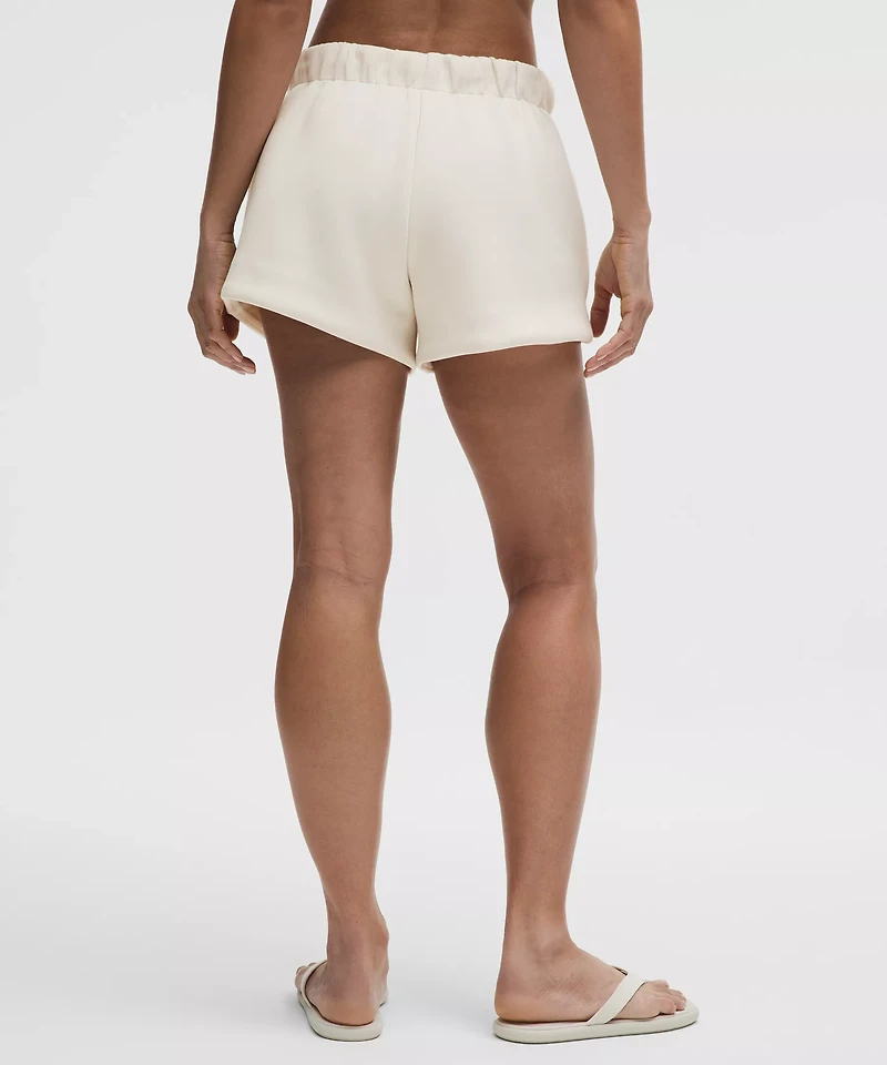 Sleek Spacer Mid-Rise Short 3.5"