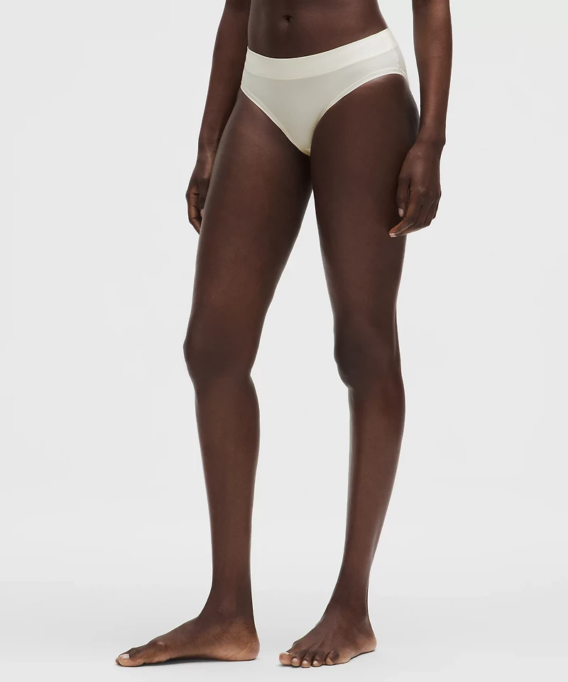 UnderEase Mid-Rise Bikini Underwear *3 Pack