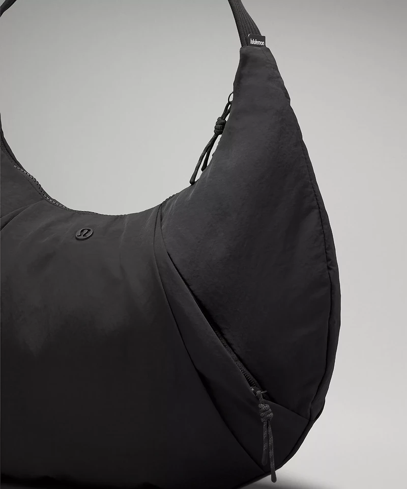 Pleated Shoulder Bag 10L