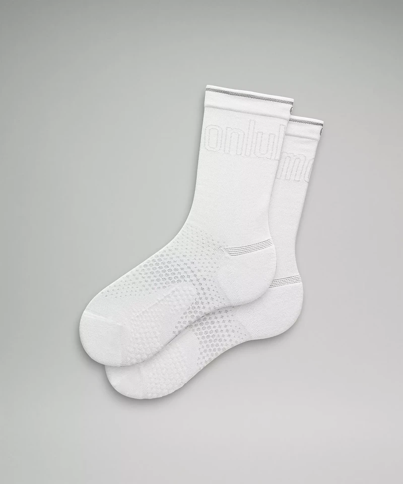 Women's MacroPillow Crew Running Socks *Medium Cushioning |