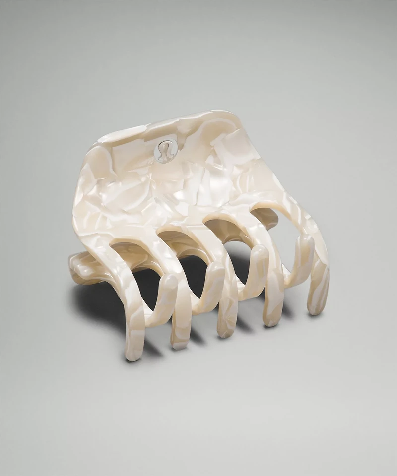 Criss-Cross Claw Clip | Women's Hair Accessories